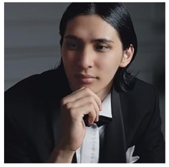 高橋慶帆 1st.PhotoBook Real Face サイン入り 写真入り 高橋慶帆 1st