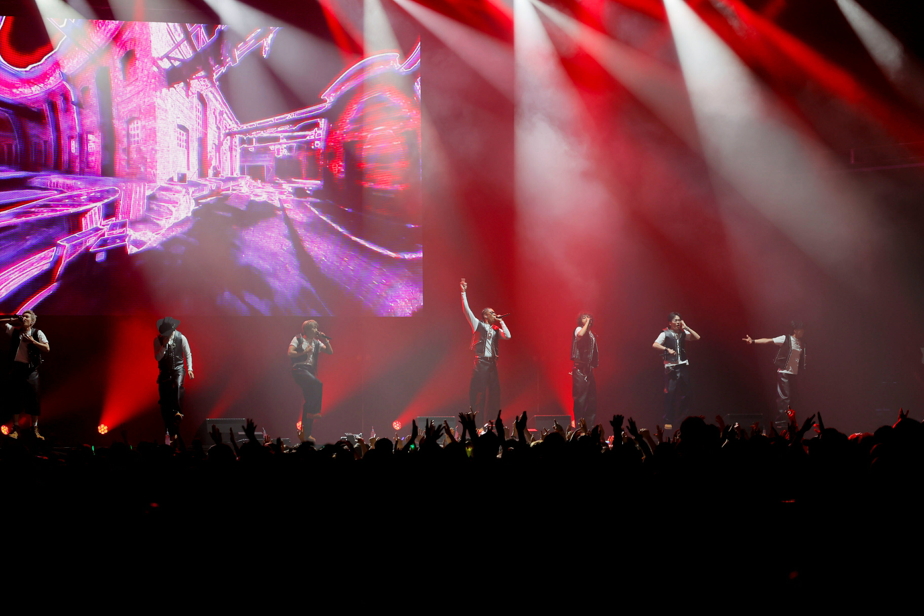 THE RAMPAGEとPSYCHIC FEVER、サマソニ初出演で圧巻のステージ披露