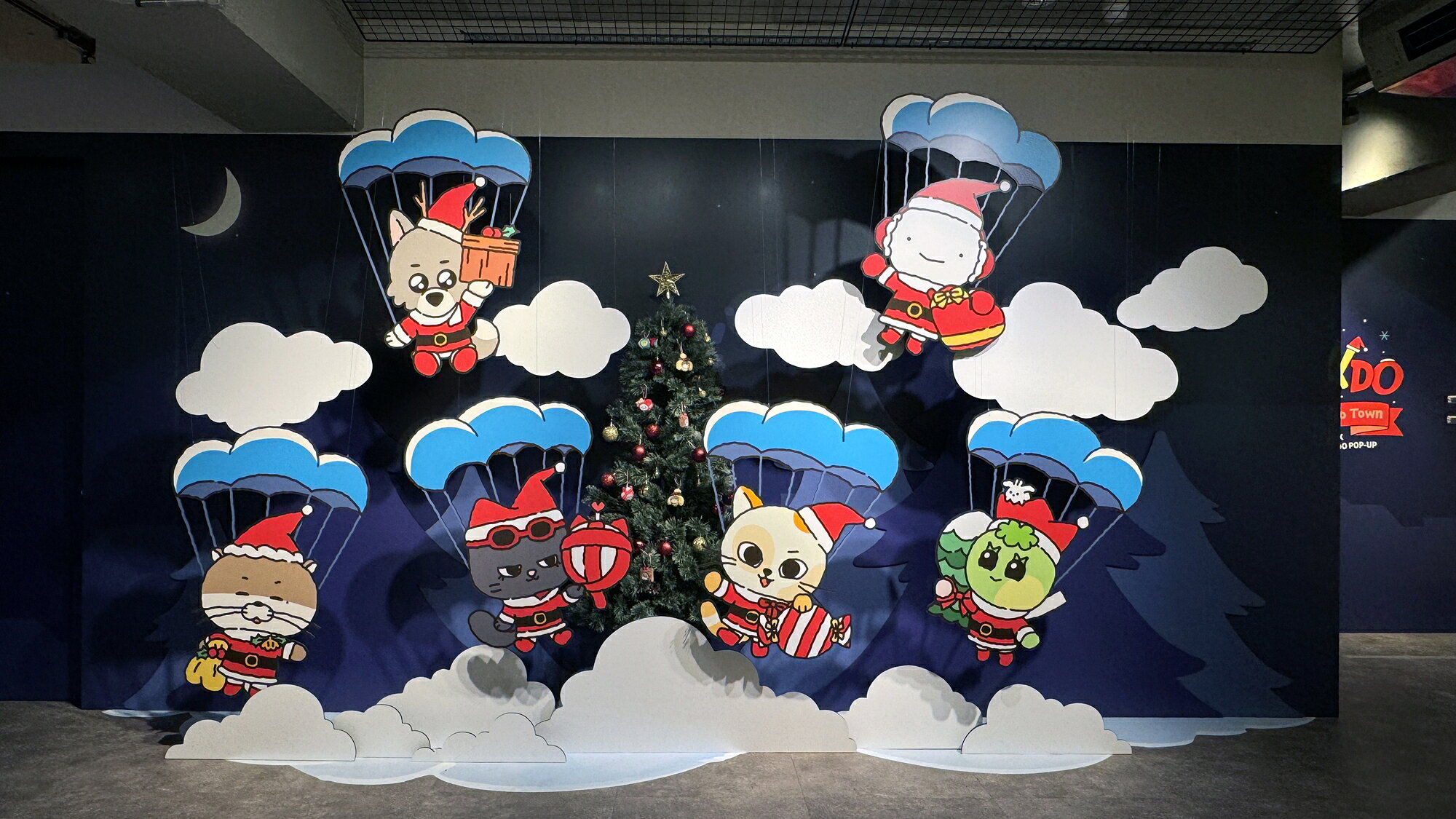 BOYNEXTDOORポップアップ開催中！ トムとジェリーとのコラボアイテムも