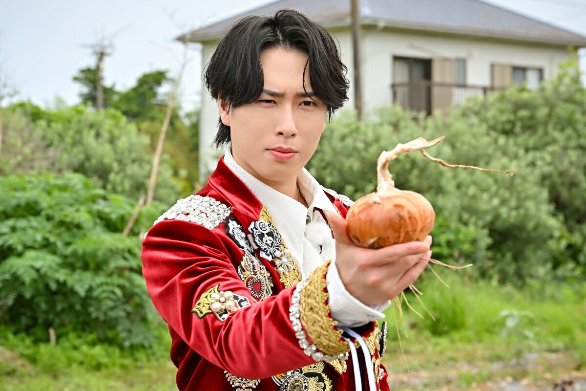 宮舘涼太が先輩・坂本昌行に緊張！「黄金のワンスプーン！」でアイデア