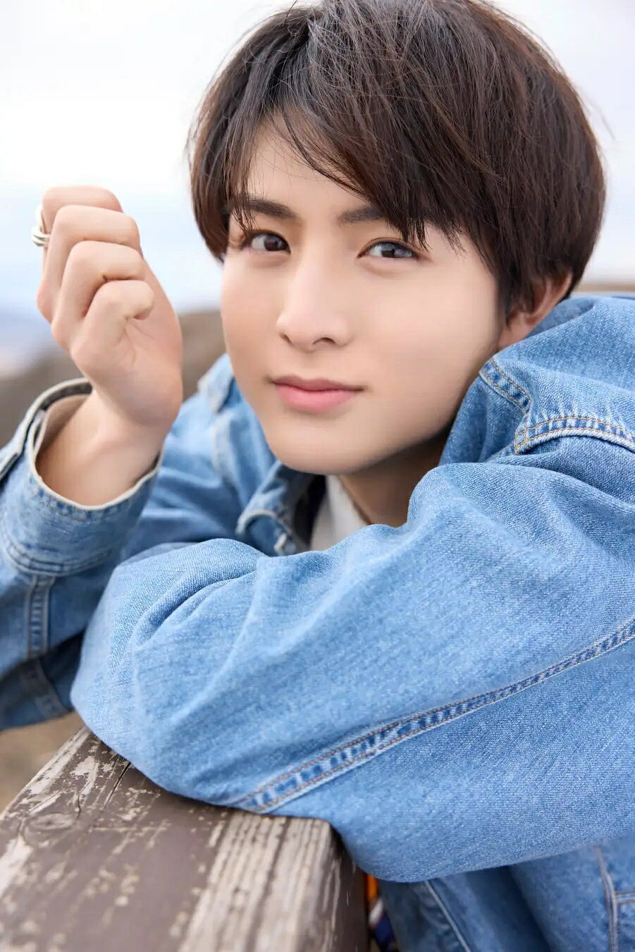 超特急・柏木悠“大人への第一歩”を表す1st写真集「19→20」発売