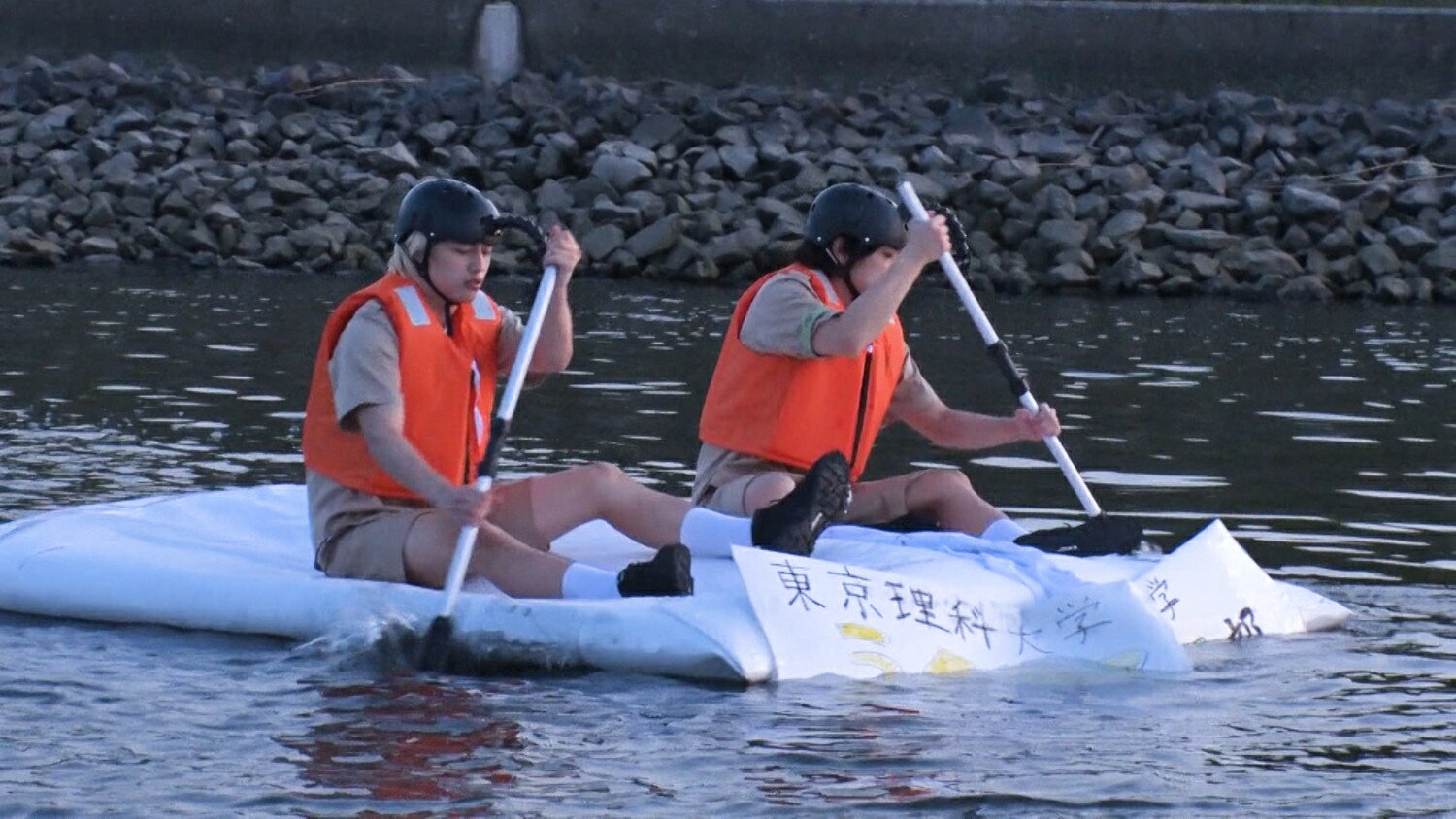 timelesz・原嘉孝&篠塚大輝“紙のイカダ”で荒川を3キロ進めるか