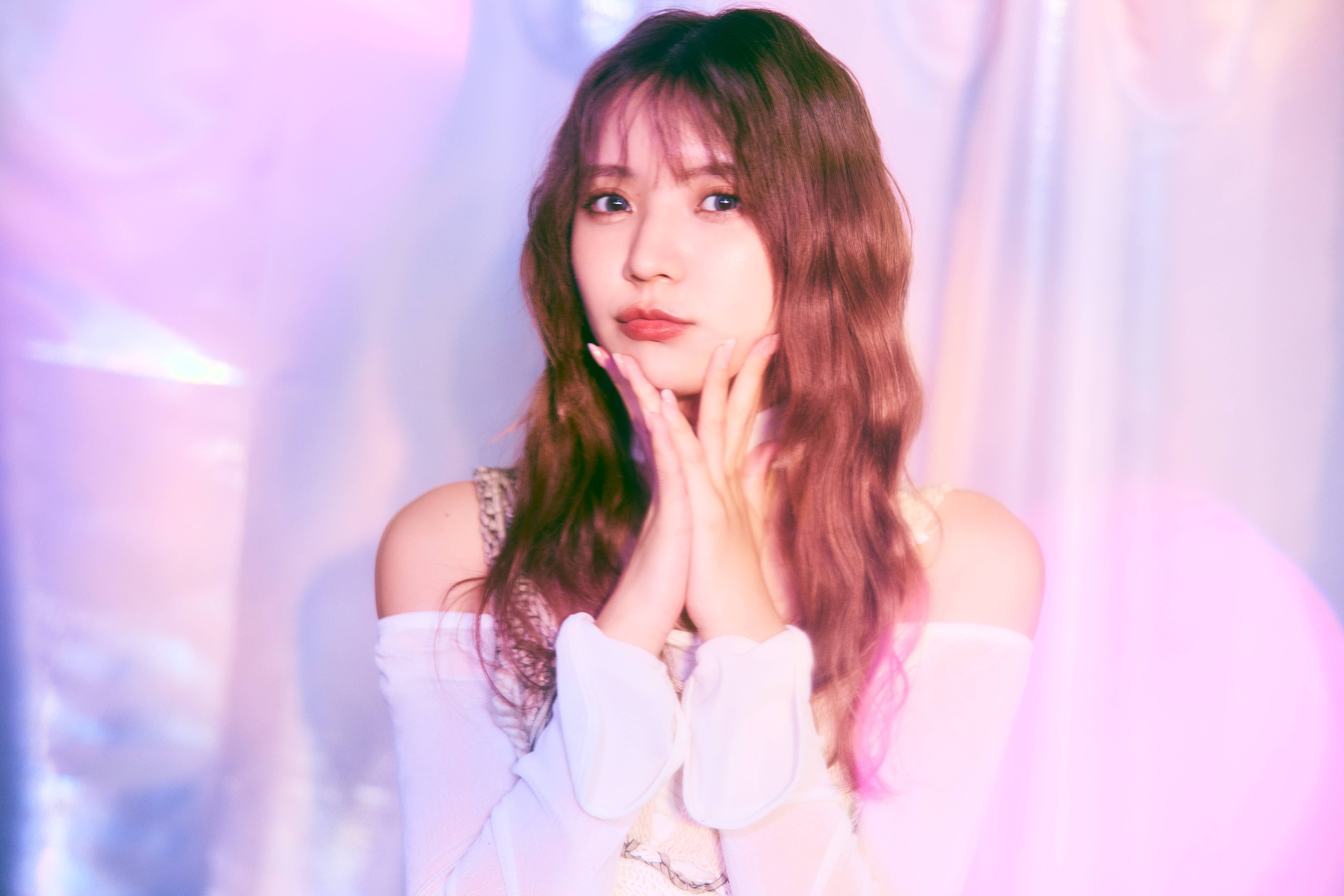元櫻坂46・小林由依、youstiとしての新たな一歩――1stミニ