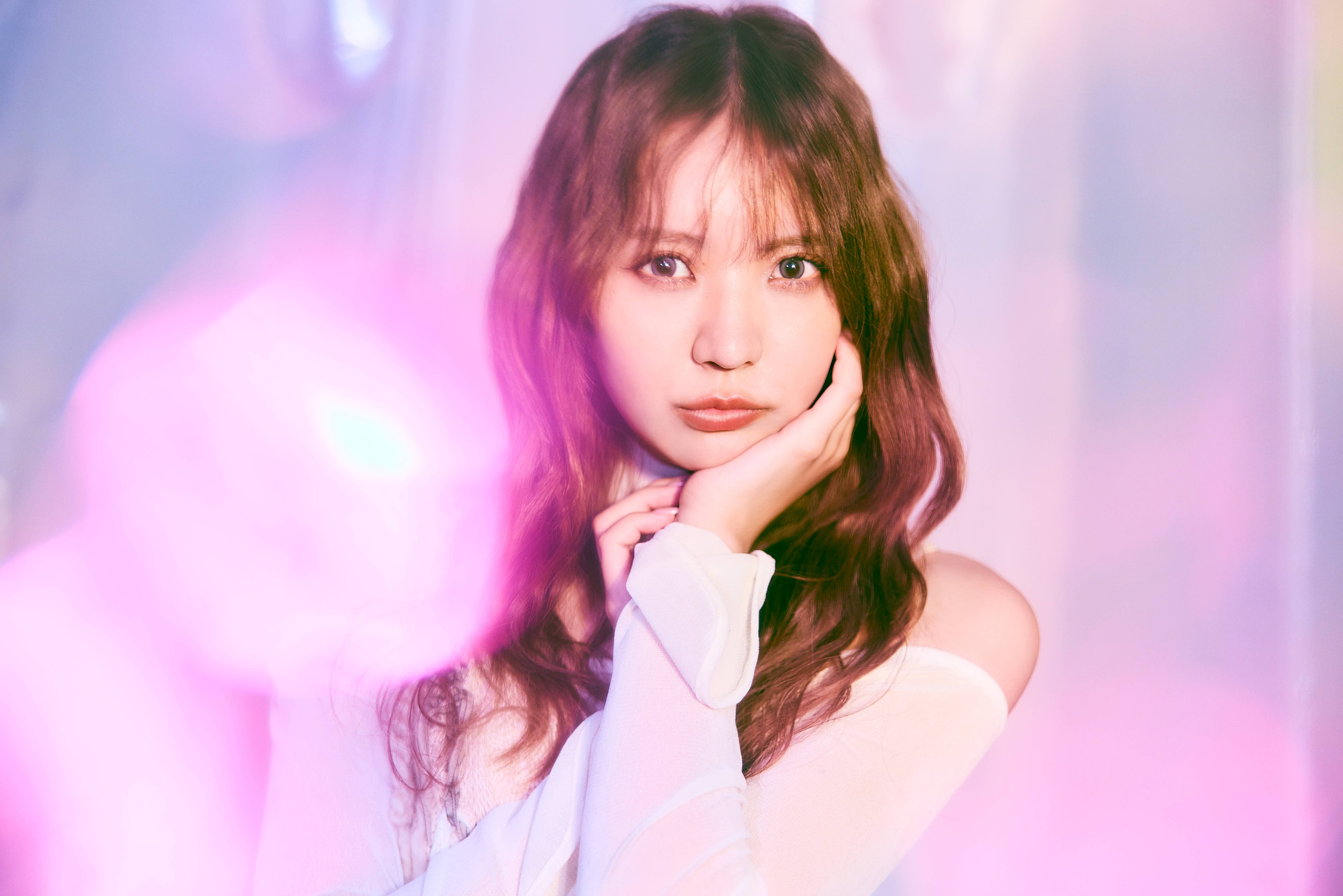 元櫻坂46・小林由依、youstiとしての新たな一歩――1stミニアルバムに