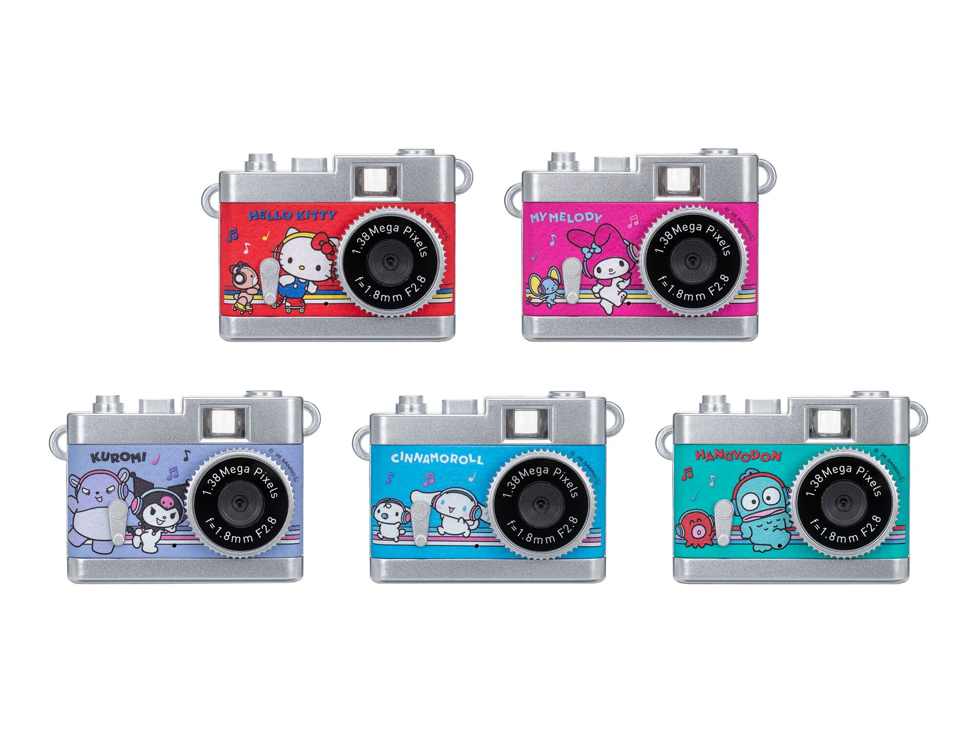 【Sanrio サンリオ　ハローキティ】　３Ｄデジタルカメラ　50周年記念品 サンリオキャラクターが手のひらサイズのカメラに！ ハローキティ