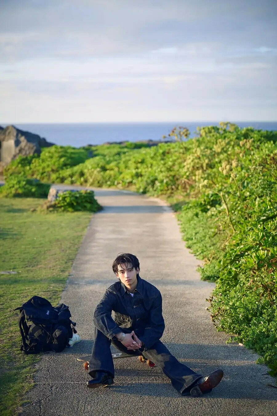 志賀李玖1st写真集が4/17に発売♡ 本人登壇の記念イベントも開催 - 推し楽