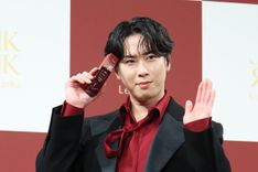 宮舘涼太「生まれ変わってもアイドル」レカルカ会見で名言連発 - 推し楽
