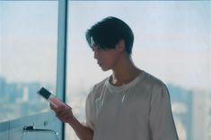 亀梨和也、「ザ・ギンザ ハイブリッドジェルオイル n」スペシャル動画