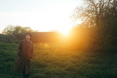 星野源、2025年春に新アルバム＆全国アリーナツアー決定！新ビジュアル