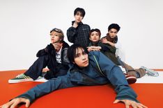 WILD BLUE×WEGOコラボアイテムが発売！ 店舗ではメンバーによる1日店長